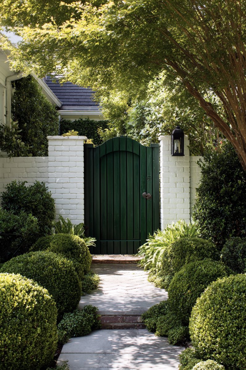 Inviting Boxwood Entrance with Classic Charm